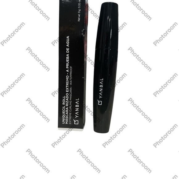 Yanbal Black Mascara - Picture 1 of 3